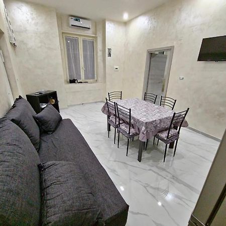 Ritmo Napoletano Lägenhet Neapel Exteriör bild